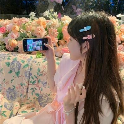 隔壁的房间
